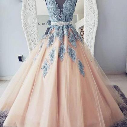 A-line Cap Sleeves Lace Ball Gown Tulle Long Prom..