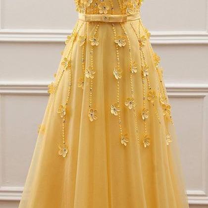 Gorgeous Tulle Jewel Neckline A-line Prom Dress..