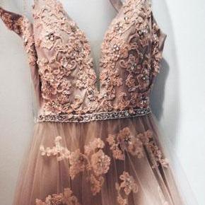 Sweetheart Spaghetti Straps Lace Appliques Floor..