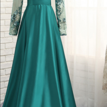 P3536 Charming Prom Dress, Long Sleeve Appliques..