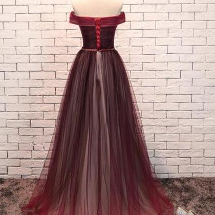 P3830 Gradient Red And Black Tulle Sweetheart..