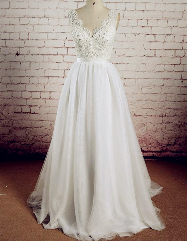 Sleeveless V-neck Lace Appliqués A-line Wedding Dress Featuring Low V-back