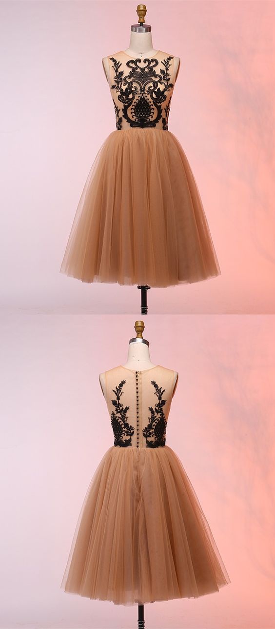A-line Round Neck Short Champagne Homecoming Dress With Appliques,p631
