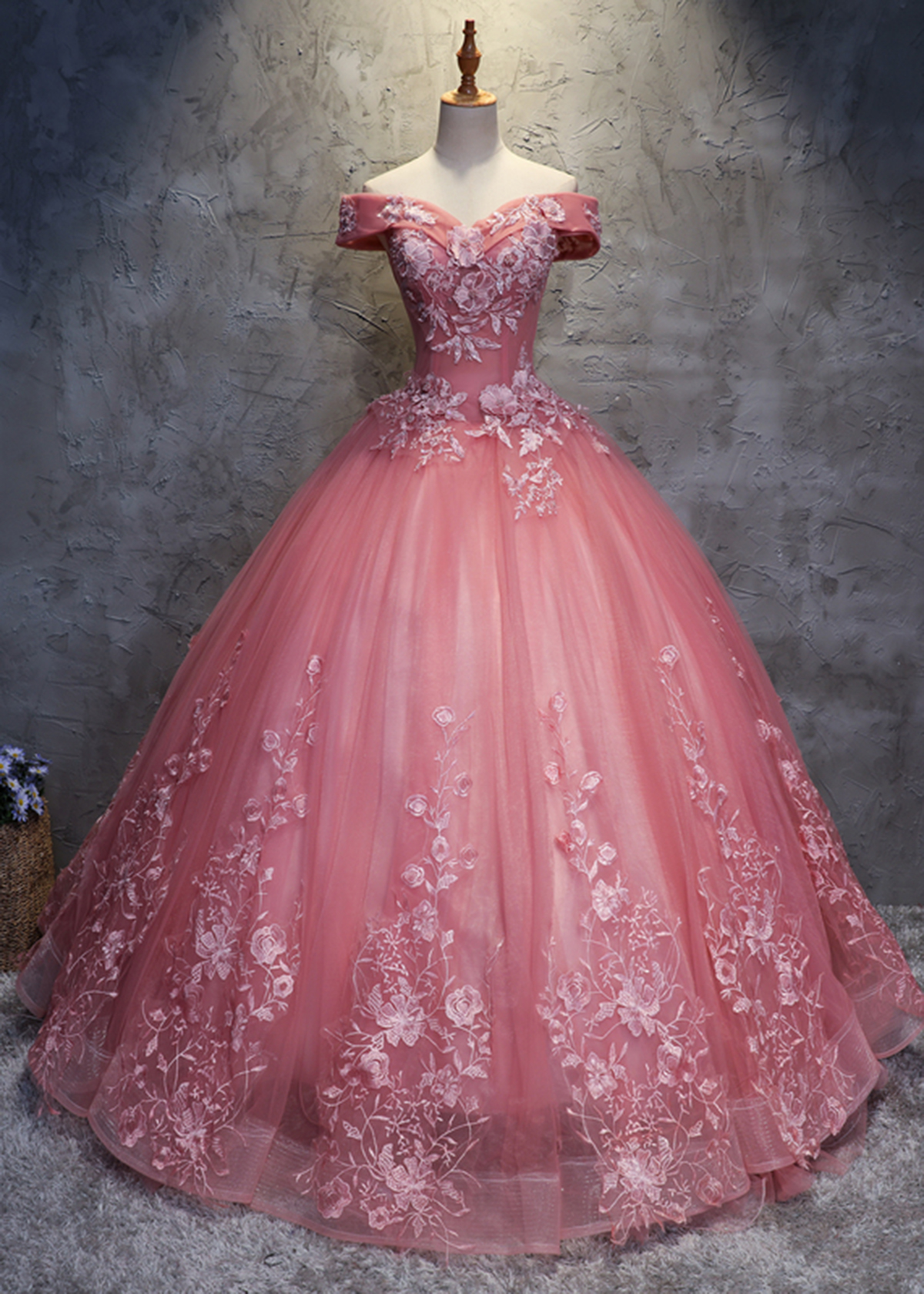 Ball Gown Pink Tulle Appliques Flower Girl Dresses 2018
