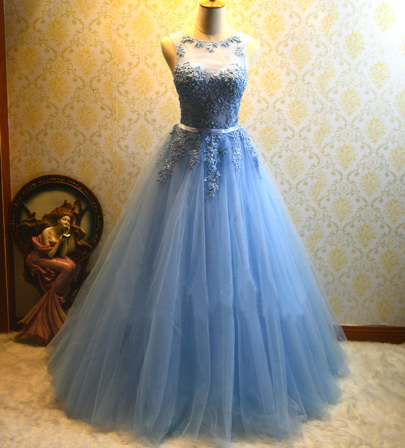 Pretty Chic Light Blue Prom Party Dresses Backless Sheer Applique Princess A Line Quinceanera Dresses Custom