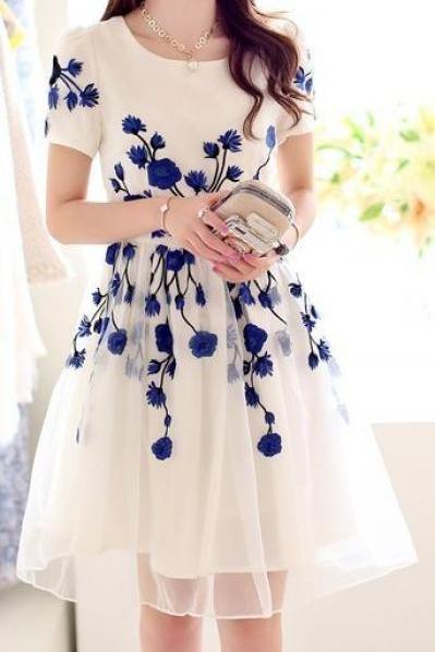 Blue Flowers Embroidery Short Sleeve High Quality Homecoming Cute Dress
