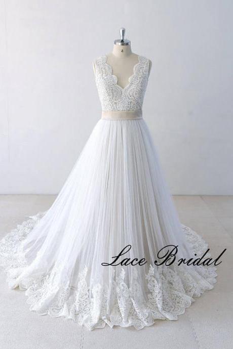 Flowy A line Tulle Lace Beach Wedding dress, Destination Wedding Dress with Champagne Lining,W3332