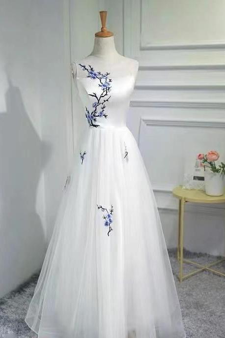 P3615 Simple Women Fashion White Embroidery Prom Dress Tulle Long Prom Evening Dresses